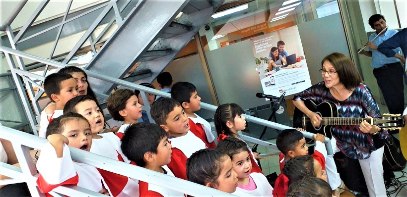 «Los niños me lo dijeron» es la primera producción discográfica de la folclorista Berta Fuentes