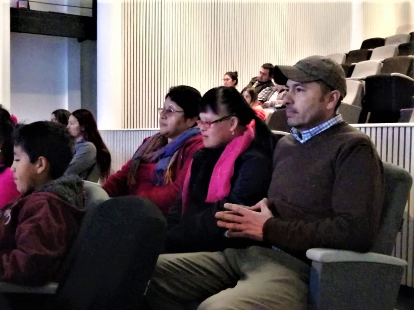 El Proyecto Cultura Inclusiva se reúne con los padres de los participantes para formar redes en conjunto