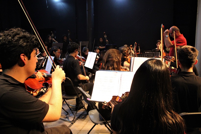 Orquesta Infantil y Juvenil de Colina realiza clases online ante COVID-19