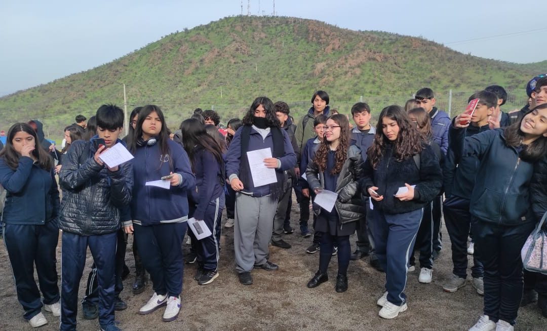 Instituto Bicentenario Chacabuco visitó Monumento a la Victoria