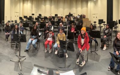 Alumnos de la Orquesta Infantil y Juvenil de Colina disfrutan del Ensayo General de la Orquesta Sinfónica Nacional de Chile en una mañana cargada de Sonidos de Francia